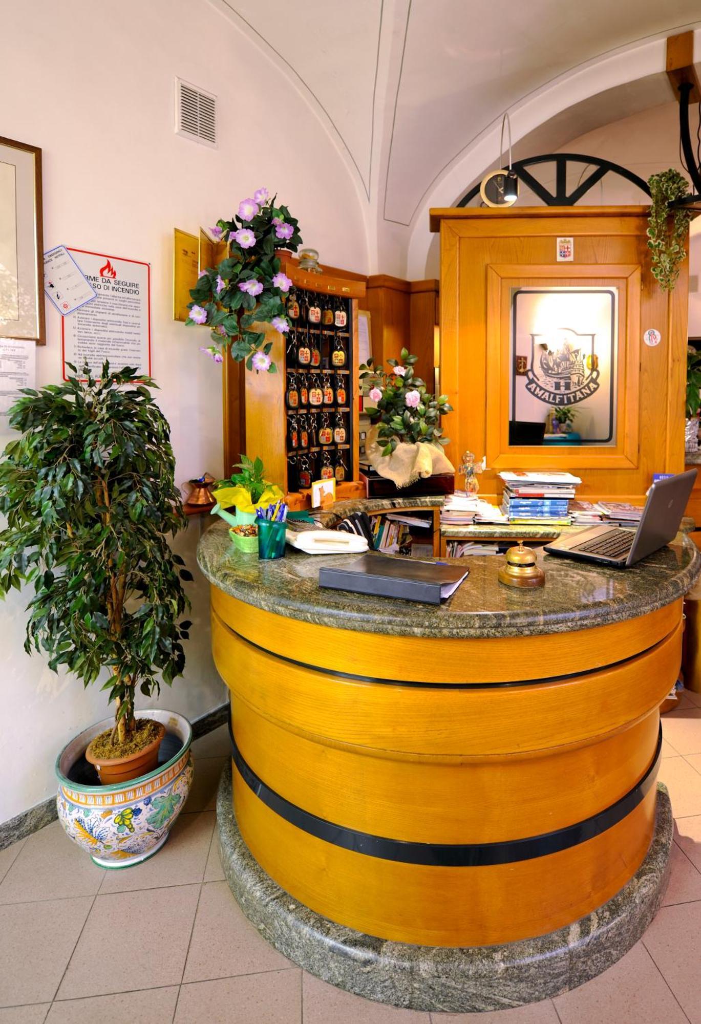 Hotel Amalfitana Пиза Екстериор снимка
