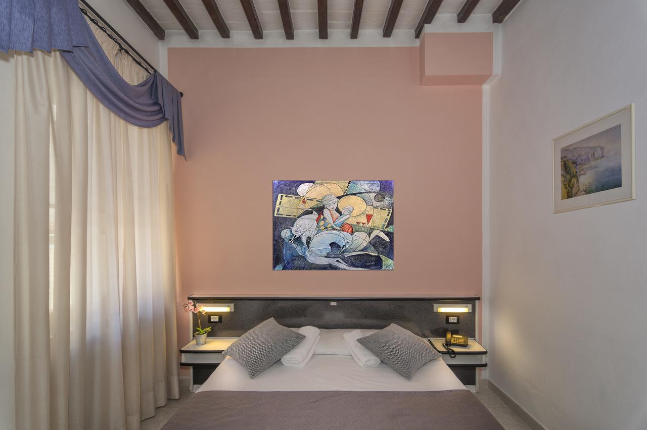 Hotel Amalfitana Пиза Екстериор снимка