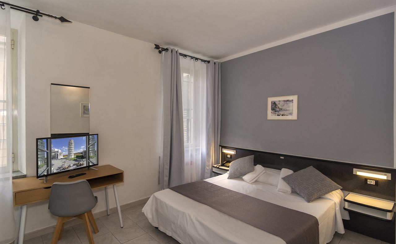 Hotel Amalfitana Пиза Екстериор снимка