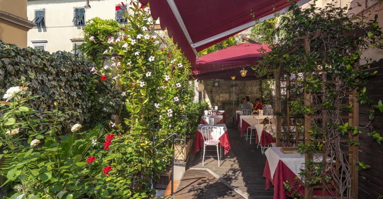 Hotel Amalfitana Пиза Екстериор снимка